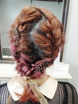 リロ(Lilo) ヘアアレンジ