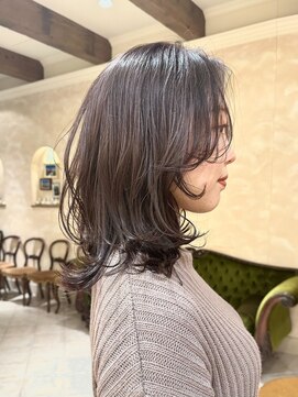 ビュートリアム265(BEAUTRIUM 265) モテ髪ミディアムレイヤー/レイヤーカット/くびれ/20代30代40代