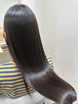 マロ(Maro) 美髪ストレート