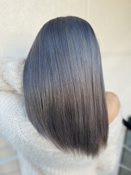 ラビス 浦和(Lovis) 美髪/ネビージュ/大人かわいい/透明感ショート[浦和]