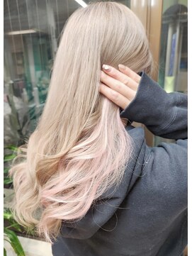 ラシック(Rachic) ホワイトベージュ／サクラピンクインナー／エクステ