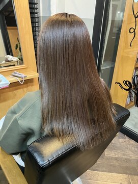 アッタニコ(atta2co) 髪質改善 縮毛矯正 ツヤ まとまり 透明感 赤み消し オリーブ