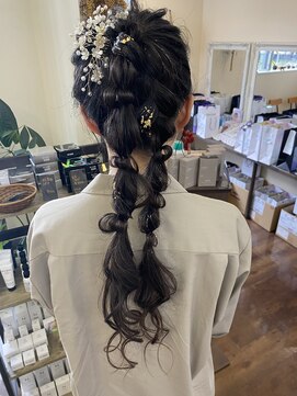 リミットヘアー 大在店(Remit hair) ポニーツインヘアアレンジ〈山本〉