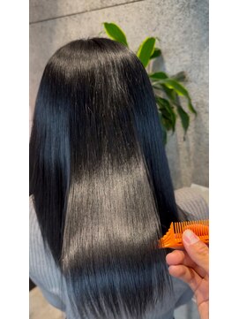 メルバイレガロ 水戸(mer by REGALO) 透明感艶感爆上げカラー