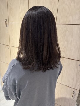 アドラーブル 万代店 (adorable) 大人美人小顔くびれ外ハネふんわりカールショコラアッシュ