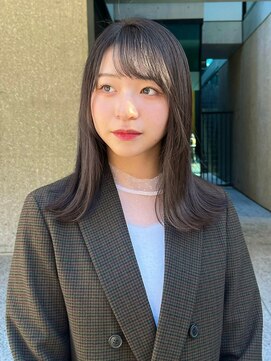 ローネス(LONESS) 暗めでも透けるくすみベージュとぱつっとミディアム◎