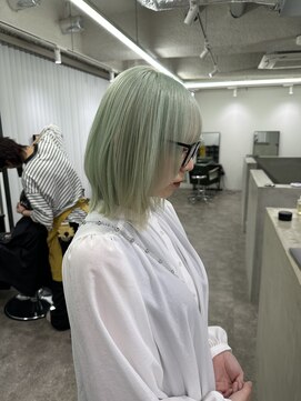 モニカ 原宿店(MONIQA) ミント