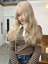 リヴ ウメダ(LIV umeda)&nbsp;ホワイトベージュ/ブリーチ/ダブルカラー【梅田】