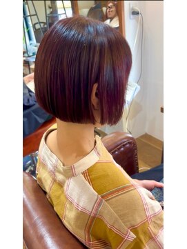 ロウスリー(Lowsly) ミニボブレッドブラウンボルドー赤髪暖色ボブ20代30代40代