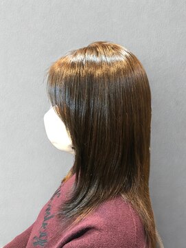 ミディアムヘア