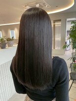 ビビバイベル(BiVi by BHEL) 桑名ロングレイヤーカットハッシュカット透明感カラー重めロング