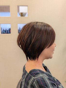 ルビー RUBY 丸みショート　20代30代40代