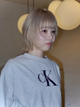 ラッドルーム(LAD ROOM.) ウルフボブ/ショートボブ/ミルクティベージュ/ケアブリーチ