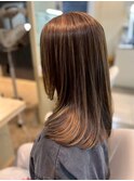 【艶感ストレート】極細立体ハイライト×上品ブラウンセミディ
