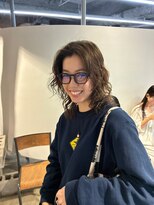 ナヌークカフラ(nanuk kafla)&nbsp;オリーブベージュ/ミディアムレイヤー/スパイラルパーマ
