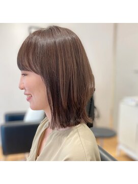 スペイディック 中目黒(SPADIC) 夏にオススメなミディアムくびれレイヤースタイル
