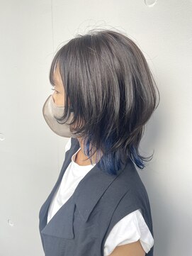 カリーナコークス 原宿 渋谷(Carina COKETH) ブルー/ウルフカット/インナーカラー/ダブルカラー/レイヤー