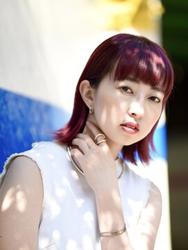 ピークアブー アヴェダ アトレ恵比寿(PEEK-A-BOO AVEDA) 切りっぱなし外はねボブ