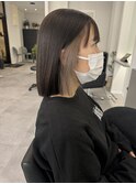 大人かわいいストレート切りっぱなしイヤリングカラーグレージュ