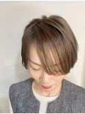 前下がりショートボブ×グラデーションカラー