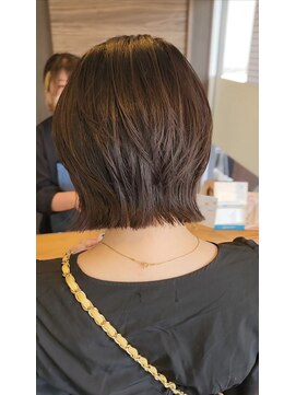 リープリング(Liebling) 首元すっきり、お手入れ◎