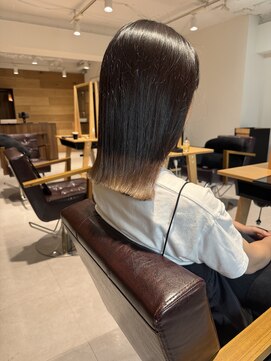 アーティクル(Article) 【Article二子玉川】20代30代40代大人ぱっつんボブ裾カラー
