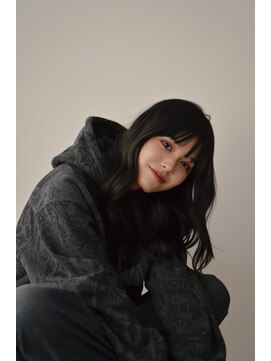 シーン(SCENE) [天神今泉/黒髪カタログ/クラゲヘアー/オリーブグレー]