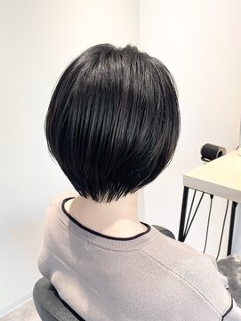 ストフ(stof) 大人ショートボブ/前上がりショートボブ/丸みショートボブ