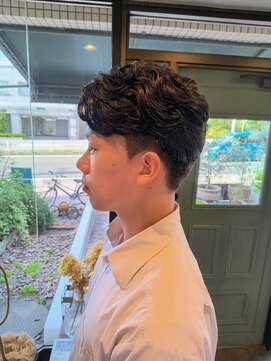 ロッキンヘアー(Rockin' hair) メンズパーマ