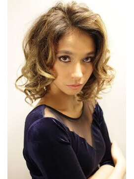 ヘアーアンドメイクアップ ケー インターナショナル 神楽坂(Ke' International) フレンチバレイヤージュ