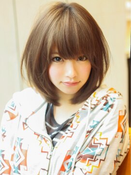 シウ(shiwu) ひし形愛されミディアムヘア