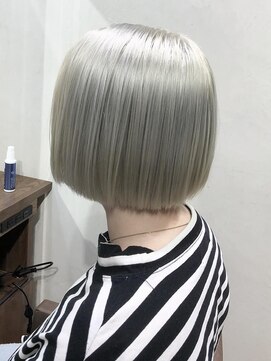 ネックス 表参道本店(nex) 【nex 表参道】　ミニボブ　プラチナムブロンド