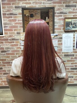 ルク 立川南口店(Luk) ピンクレッドカラー