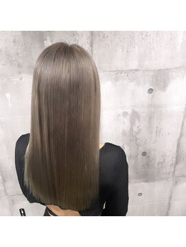 アンダーバーホワイト 南海難波店(_WHITE) ミルクティーベージュ