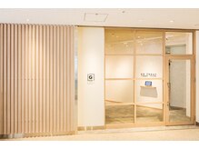 ゴウトゥデイ 名古屋店(GO TODAY)の雰囲気（大須商店街入口マルチナボックスの２階。らしんばんの正面です。）
