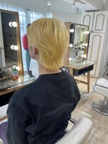 ネオリーブ チロル 横浜西口店(Neolive CiroL.)&nbsp;抜きっぱなしヘア ハイトーンブロンド ケアブリーチ×2