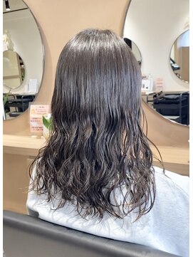 クーナバイトマト 横浜(Cuna by TOMTO) 【RYOSUKE】おしゃれパーマ_ミディアムパーマ_