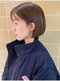 髪のボリュームがある方でもおすすめなミニボブ