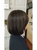 大人のショートボブ