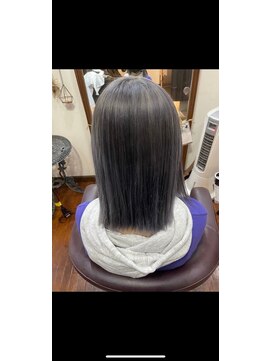 美容室 メザミー MESAMIES 立体感ストレート×ミディアム20代30代大人可愛い小顔スタイル