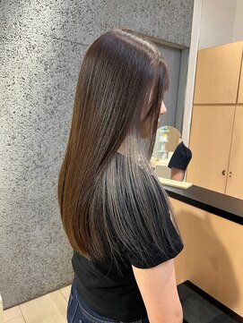 ビームズ トータルビューティー 西中島店(Bee ms Total Beauty) サラツヤロングベージュカラーブリーチしない透明感カラー