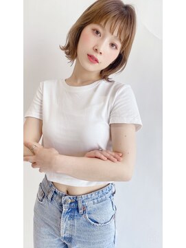 トゥーリ(tuuli) 大人女性◆艶レイヤー前髪ピンクベージュ 髪質改善 縮毛矯正