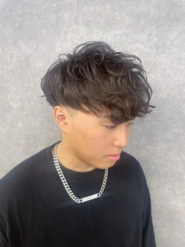 メンズサロン キング 梅田店(Men’s salon K!ng) 波巻きツイストスパイラルパーマ/フェザーパーマ/眉毛/メンズ