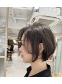 抜け感ショートボブ