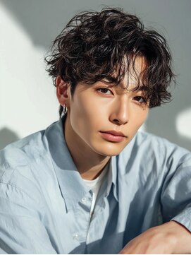 シェルター バイ トウキョウ(Shelter by TOKYO) スパイラルパーマセンターパート波巻きパーマツーブロック