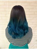 セミロングヘア/グラデーションカラー/ブルーカラー