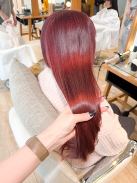 ネオリーブ チロル 横浜西口店(Neolive CiroL.) チェリーレッド/ブリーチカラー/小顔/ハイトーン【横浜】k