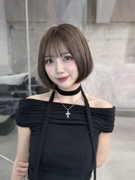 フィヴェント(Fivent) 黒髪韓国小顔レイヤーイメチェン暗めオリーブグレークラゲヘアー