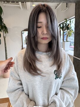 ラウレア(LAULEA) バレイヤージュと韓国レイヤー