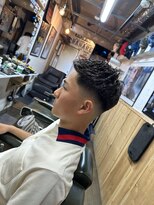 グッドラックバーバーハナレ 吉祥寺&nbsp;フェザーアップ[バーバー/吉祥寺/スキンフェード／メンズ］